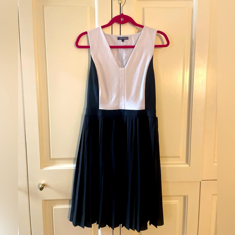 Black and White day dress Tom Hilfiger